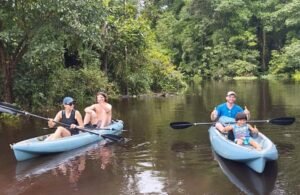 Iquitos's means of transportation usually go by the river's flux.