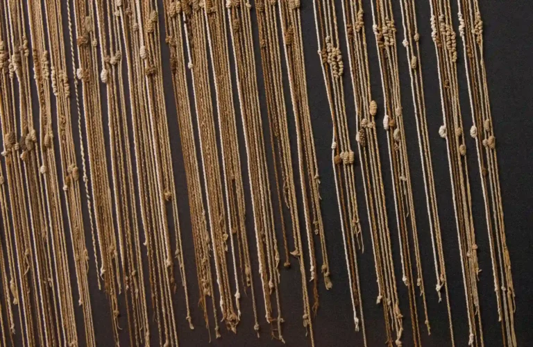 Blogs Inca's society accounting depended heavily in the management of these series of cords called "quipus".