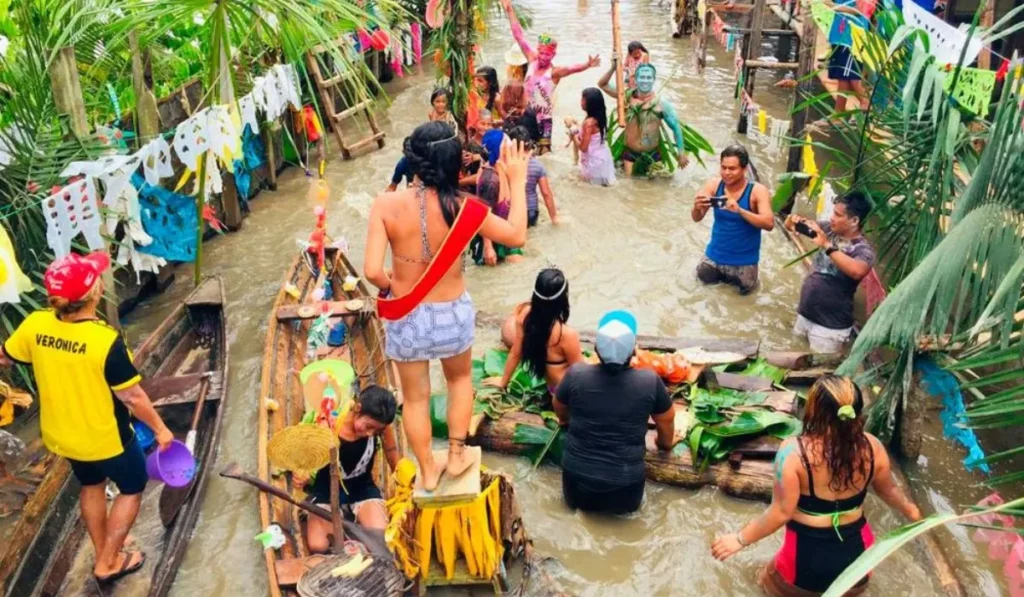 best carnivals in Peru