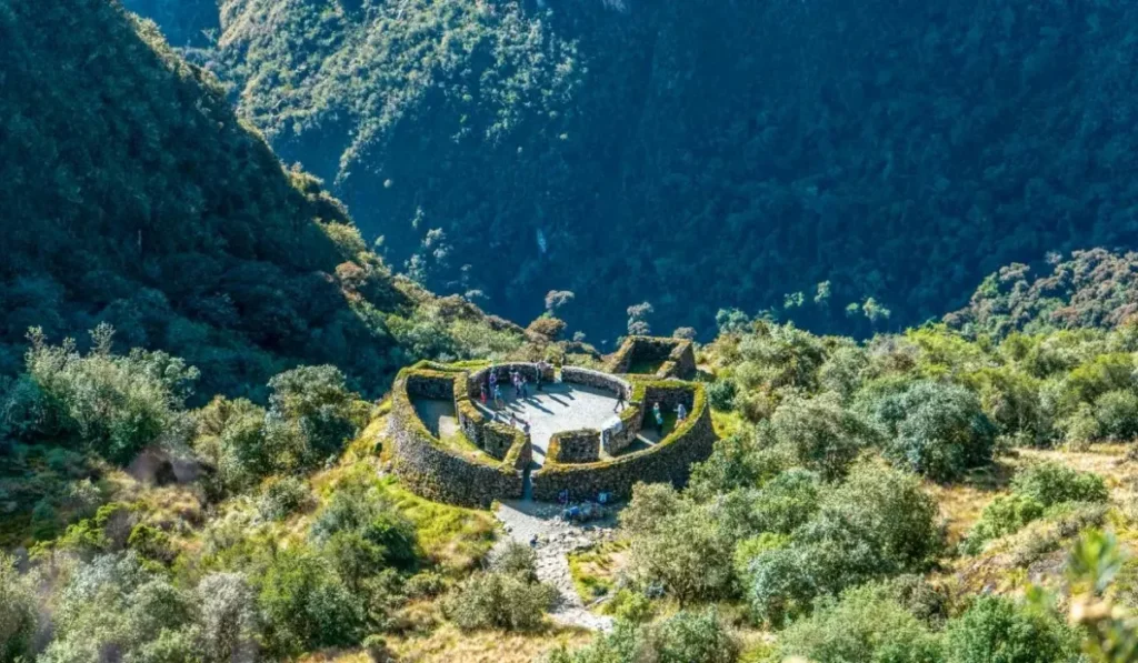 Archaeological Sites on the Inca Trail to Machu Picchu