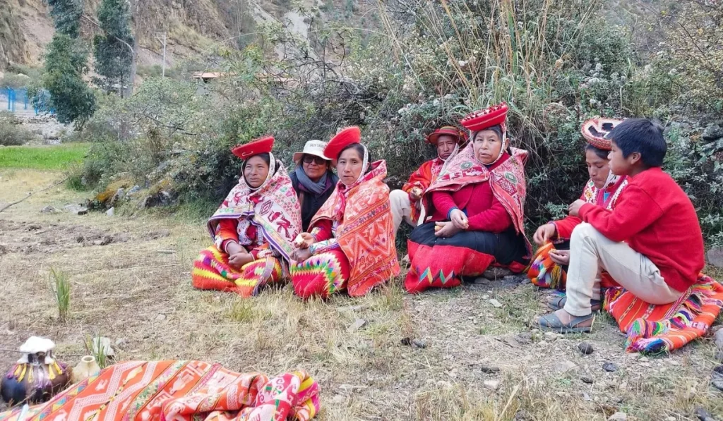 Huilloc: los herederos de los incas en Ollantaytambo Huilloc - Ollantaytambo