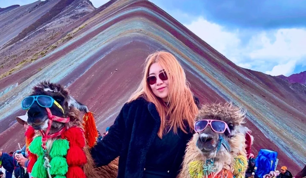 Trek to Rainbow Mountain