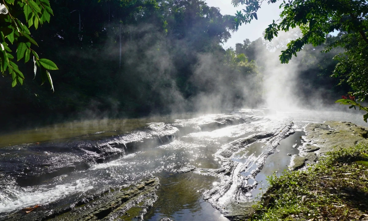 Fascinating Boiling River in Peru: Shanay Timpishka in the Amazon boiling river in Peru - Boiling River of the Amazon - Shanay Timpishka