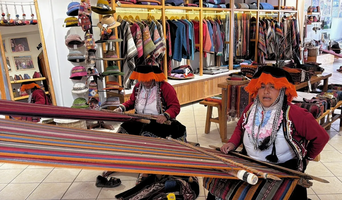 Handcrafted Textiles in Peru: Where to Buy Handwoven Fabrics