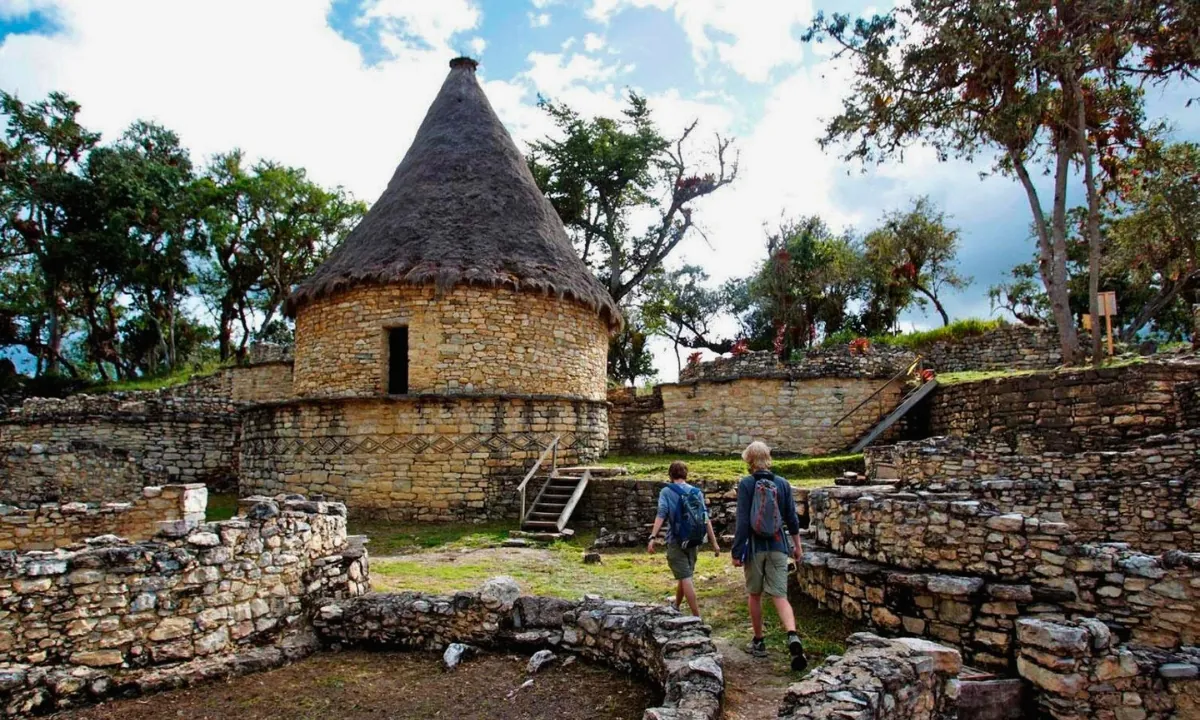 10 Lugares Turísticos de la Selva Peruana para Visitar